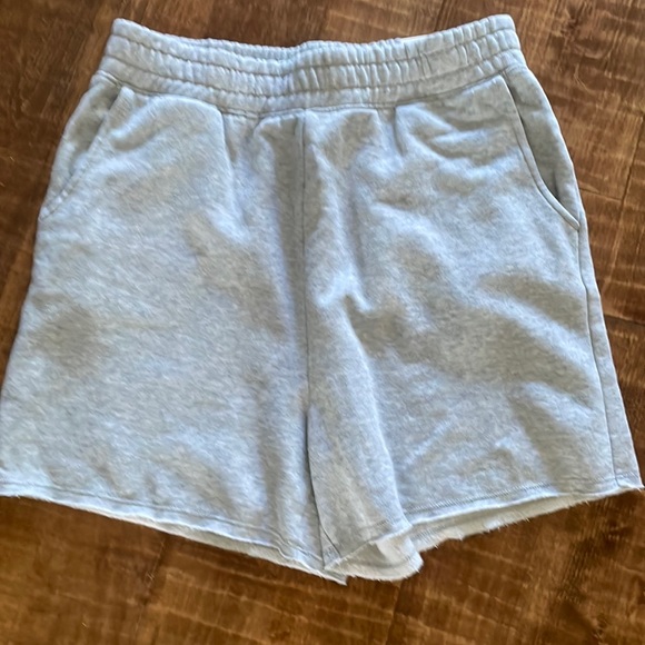 American Eagle Outfitters Pants - NWT American Eagle boyfriend shorts